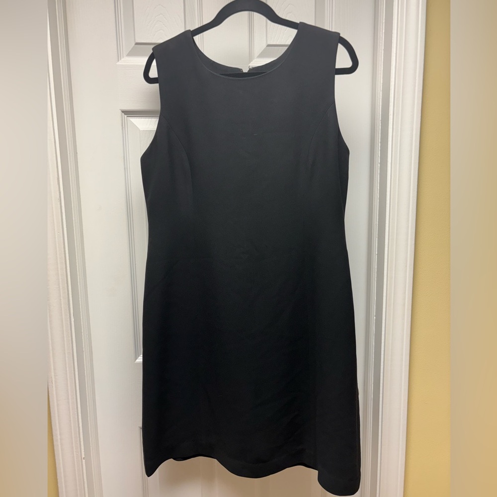 Casual Corner Black Sleeveless Sheath Dress – Size 16
